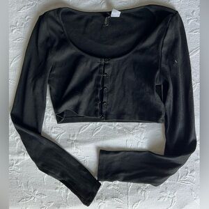 H&M Black Cropped Long Sleeve